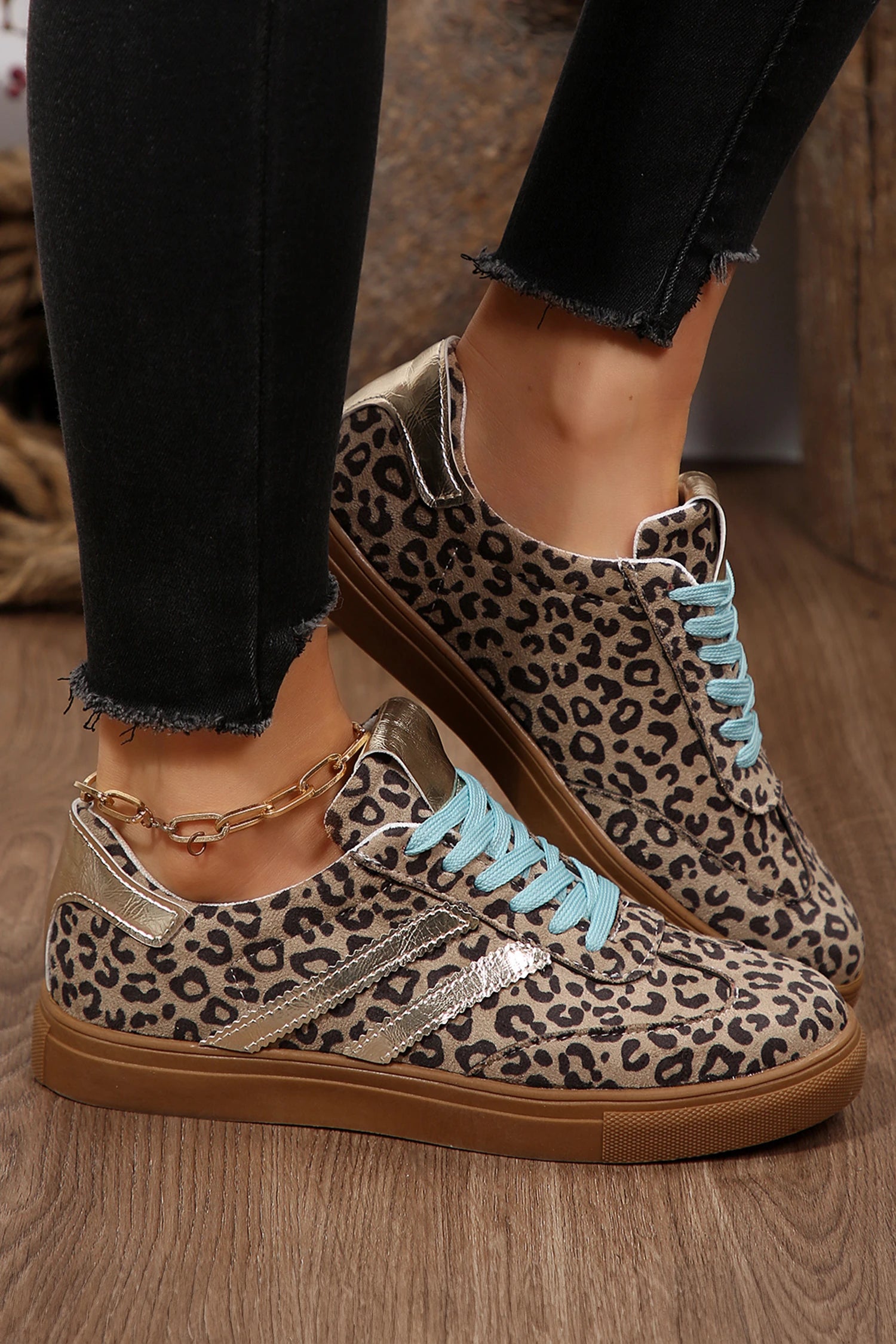 Lace Up Sneakers - Leopard