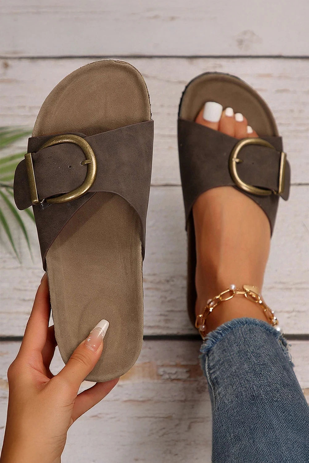 Buckle Thin Sole Slipper - Coffee