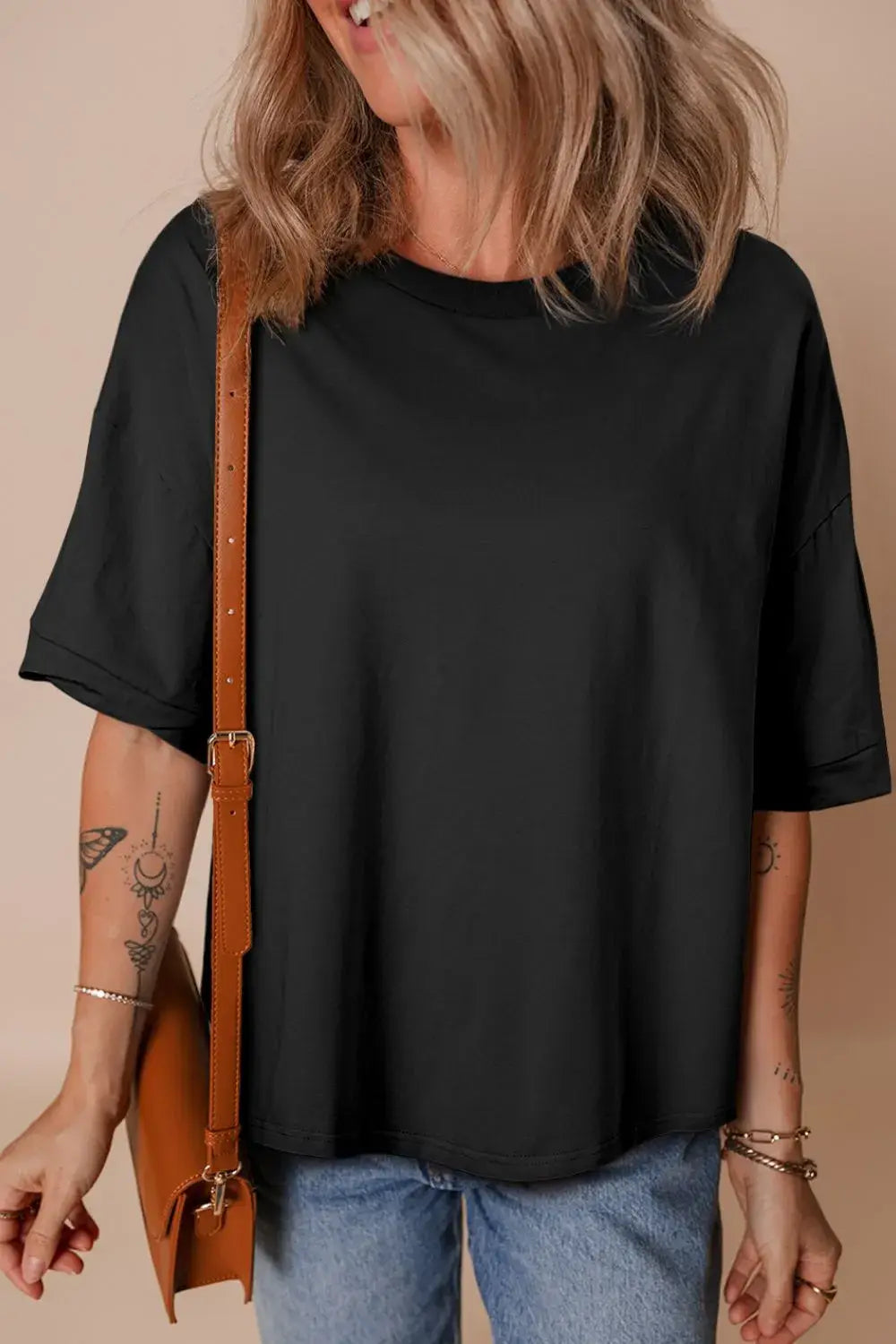 Black Loose Half Sleeve Hi Low Hem T-Shirt