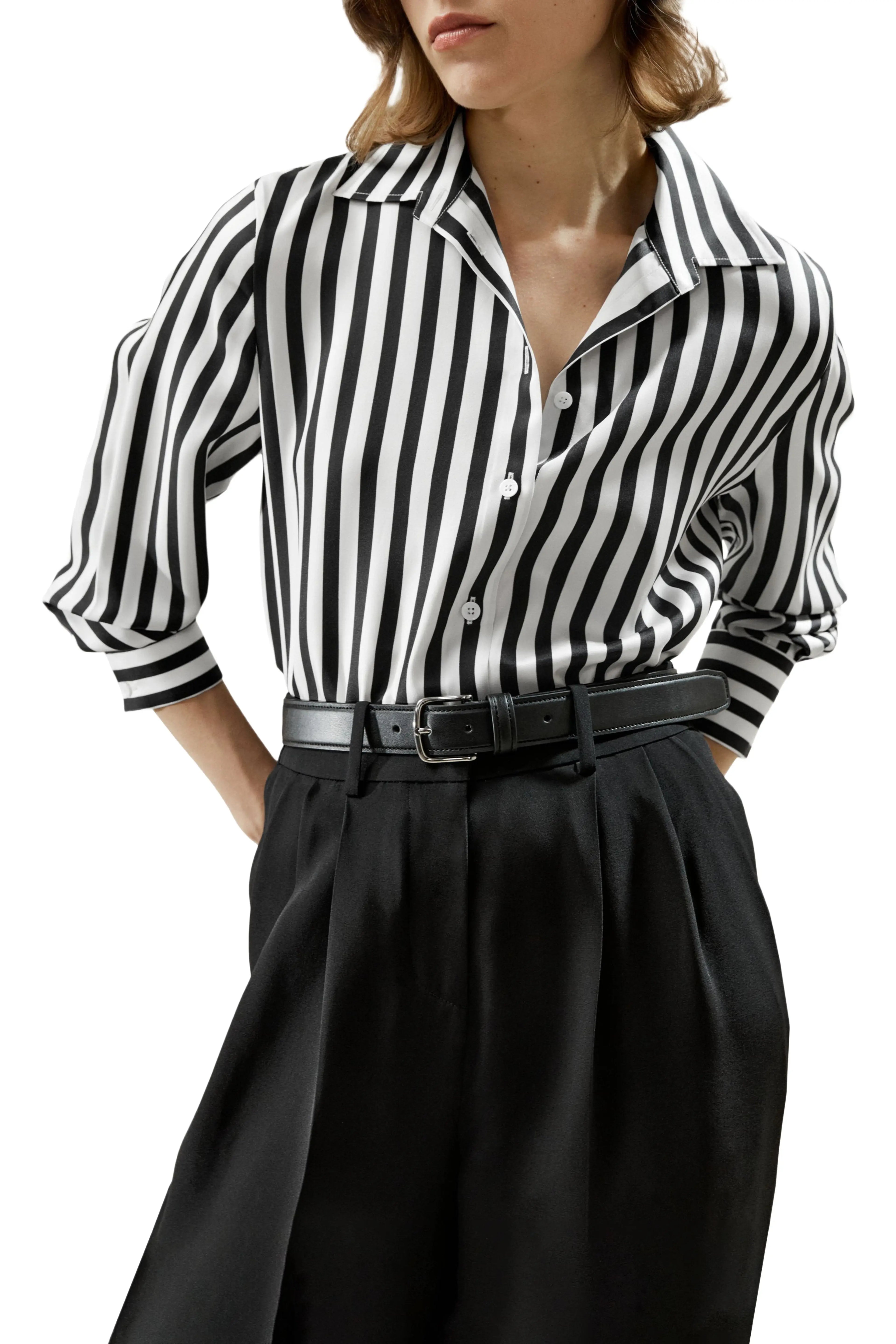 Fitted Cuff Button Up Striped Shirt