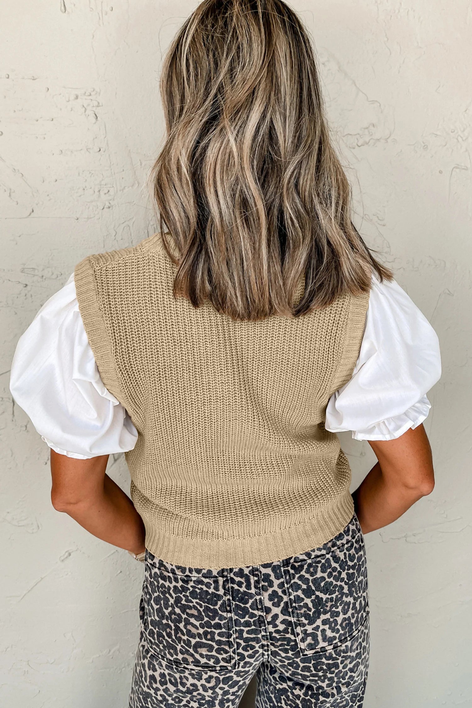 Beige Round Neck Knit Contrast S/S Sweater