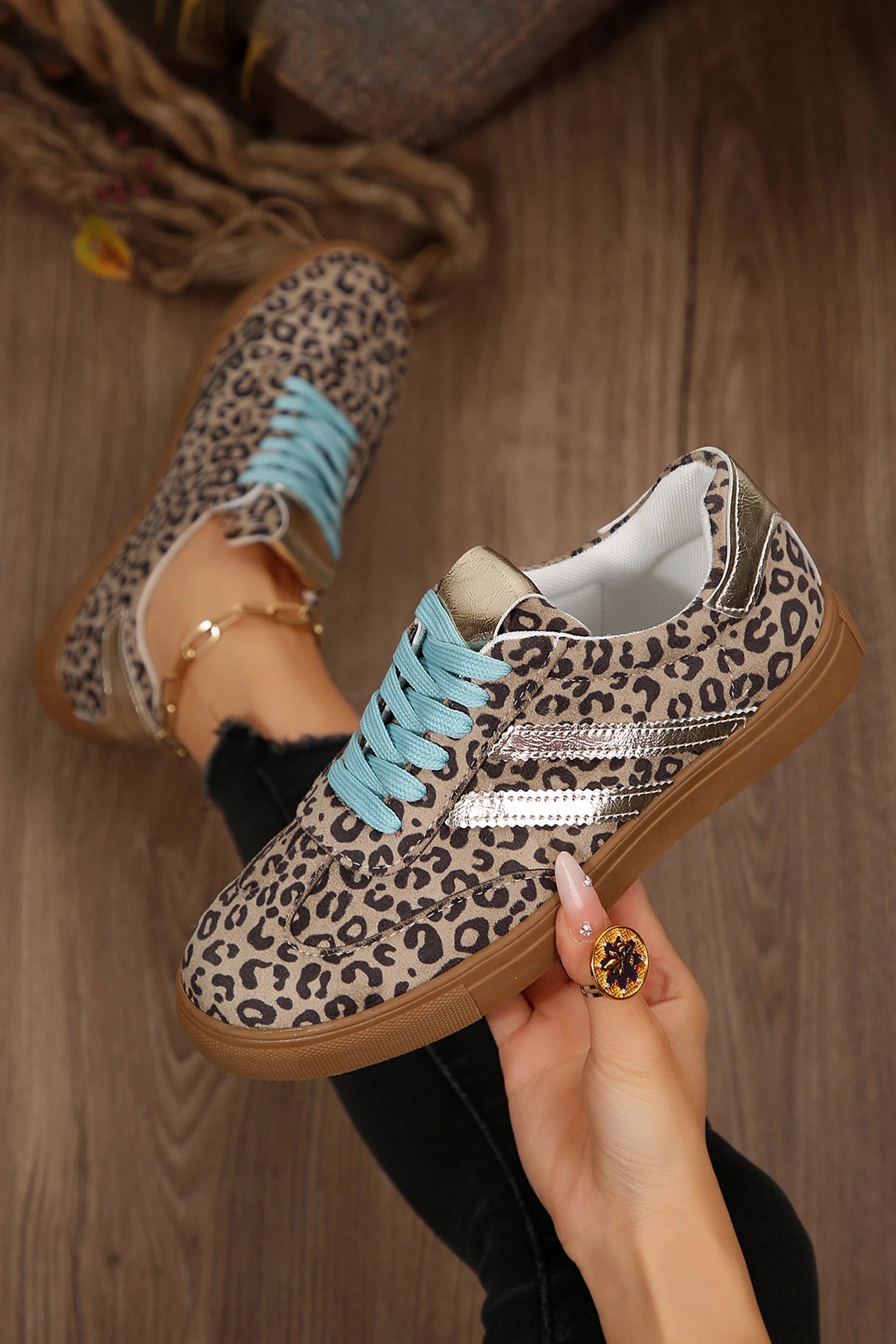 Lace Up Sneakers - Leopard