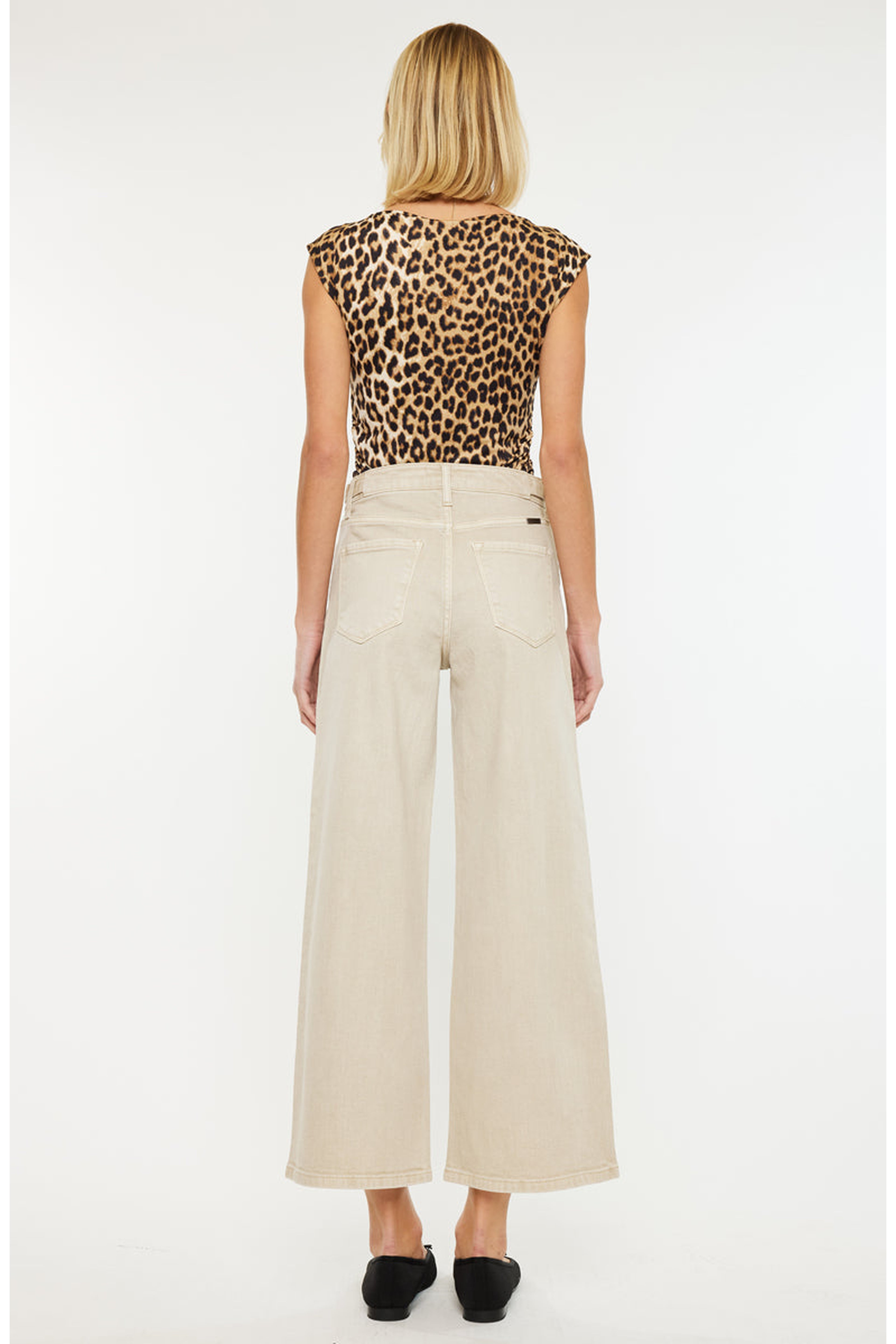Calla Ultra High Rise Cropped Wide Leg Jeans