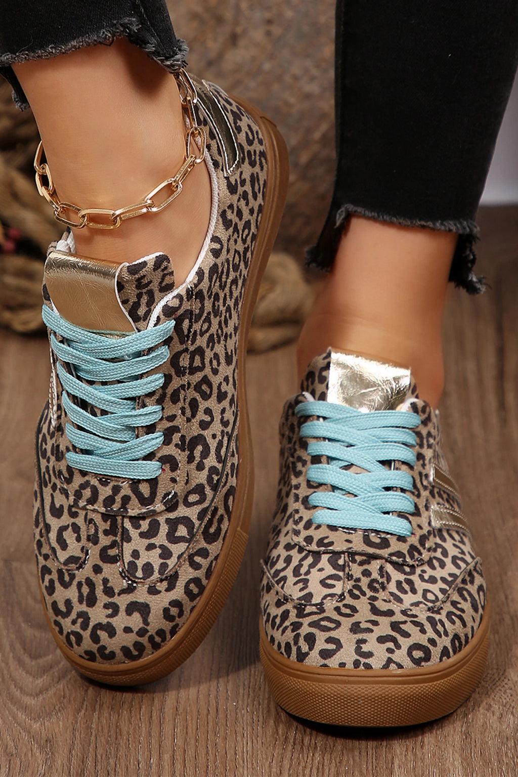 Lace Up Sneakers - Leopard