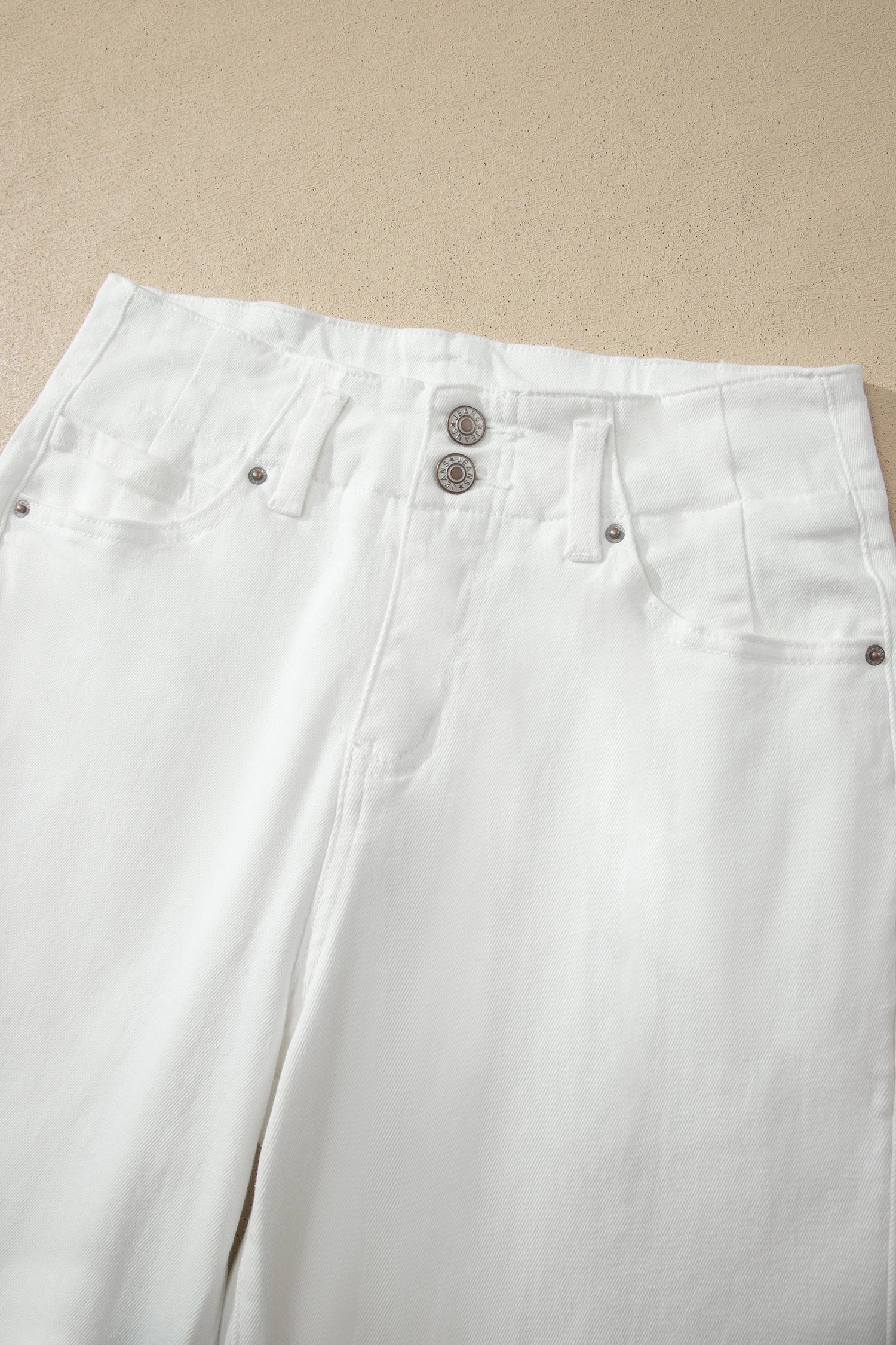 2 Button High Waist Wide Leg Jeans