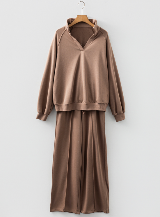 V Neck Pullover and Drawstring Sweatpants - Dark Khaki
