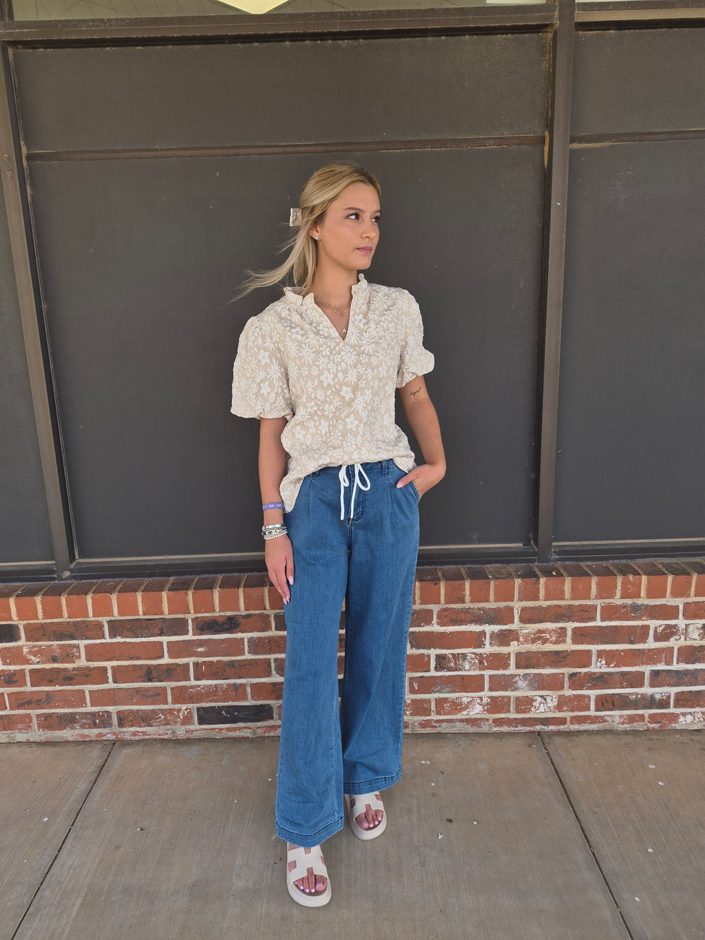 Beige Floral Jacquard Puff Sleeve Blouse