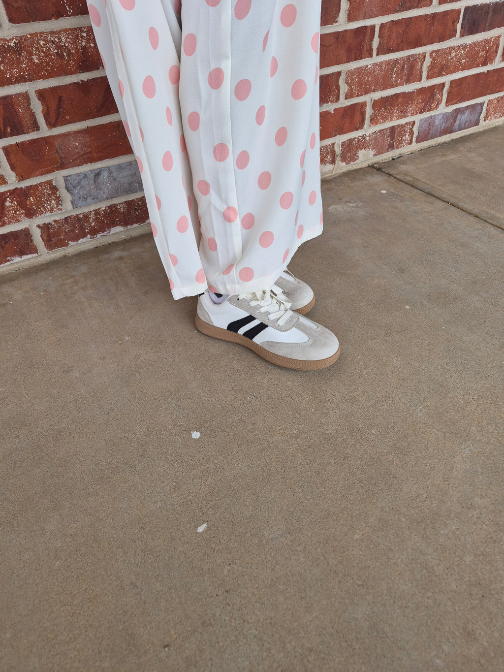 Lace Up Sneakers - White