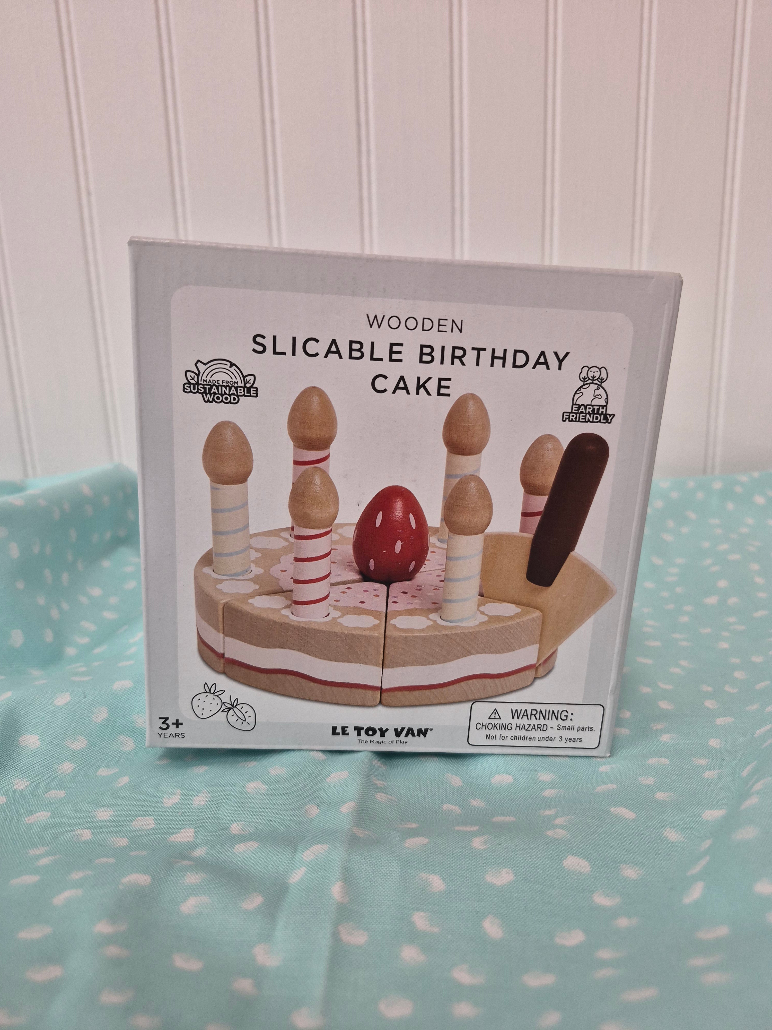 Sliceable Wooden B-Day Cake Toy