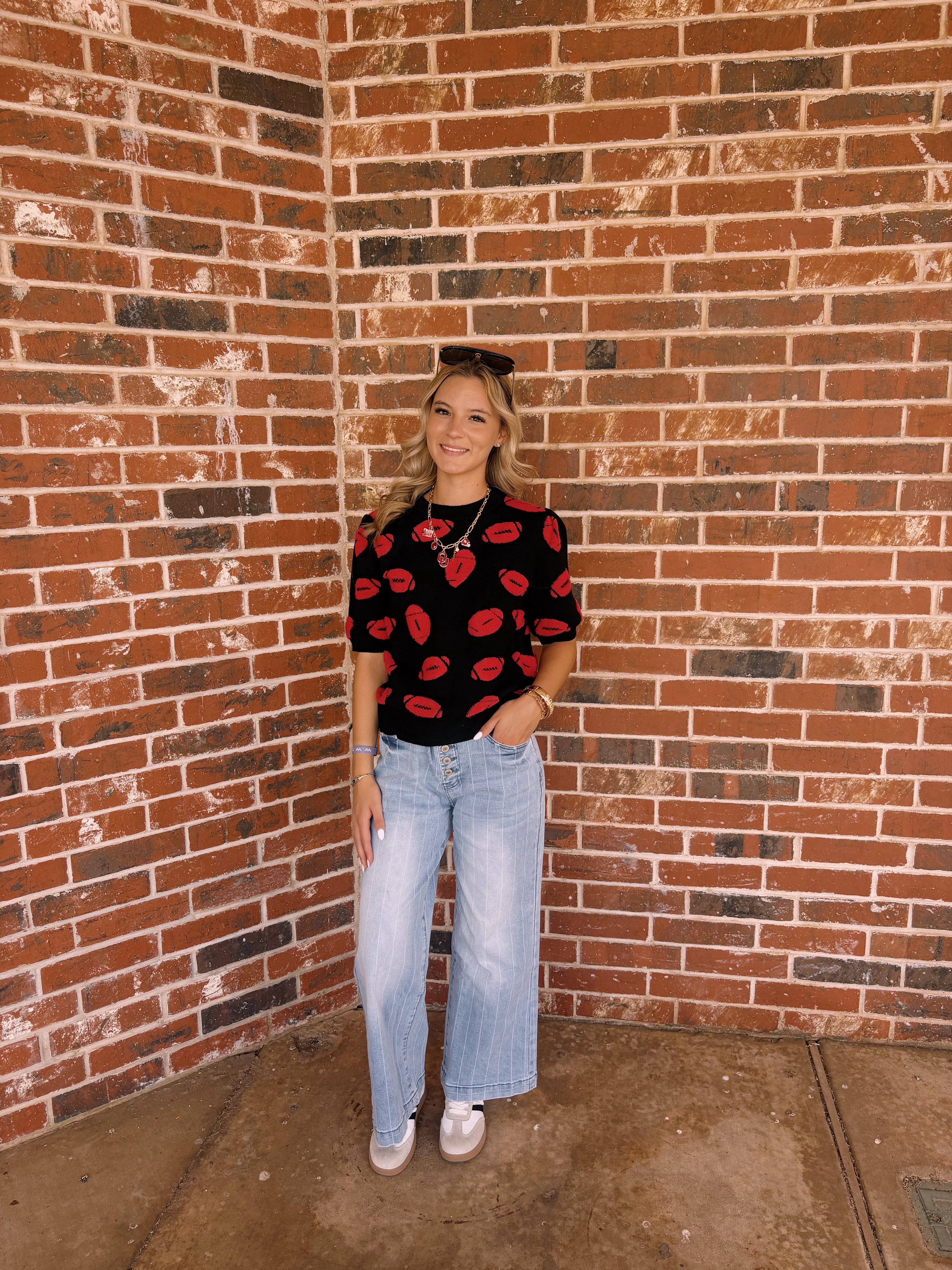 Football Short Sleeve Sweater-Black